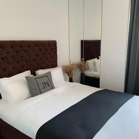 Jn Boutique Apartments Bucureşti Ngoại thất bức ảnh