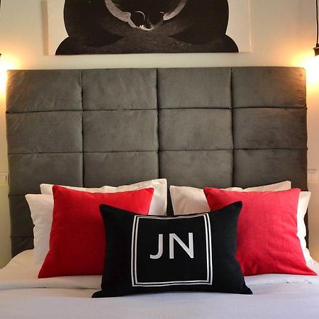 Jn Boutique Apartments Bucureşti Ngoại thất bức ảnh