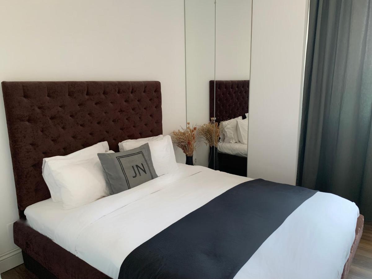 Jn Boutique Apartments Bucureşti Ngoại thất bức ảnh