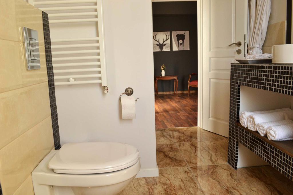 Jn Boutique Apartments Bucureşti Ngoại thất bức ảnh