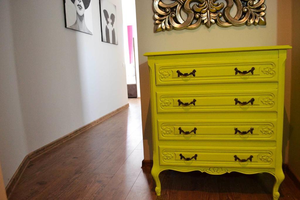 Jn Boutique Apartments Bucureşti Ngoại thất bức ảnh