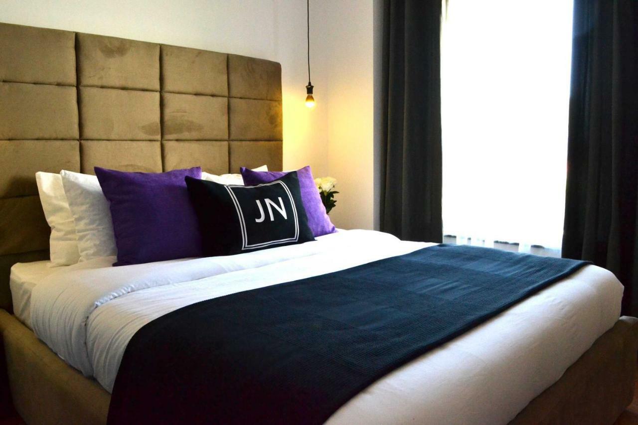 Jn Boutique Apartments Bucureşti Ngoại thất bức ảnh
