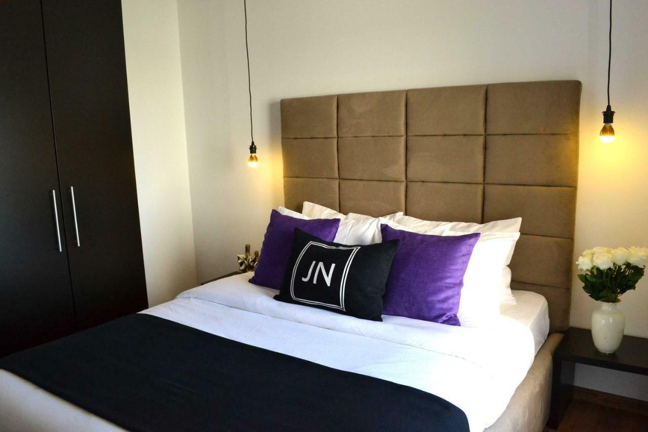 Jn Boutique Apartments Bucureşti Ngoại thất bức ảnh